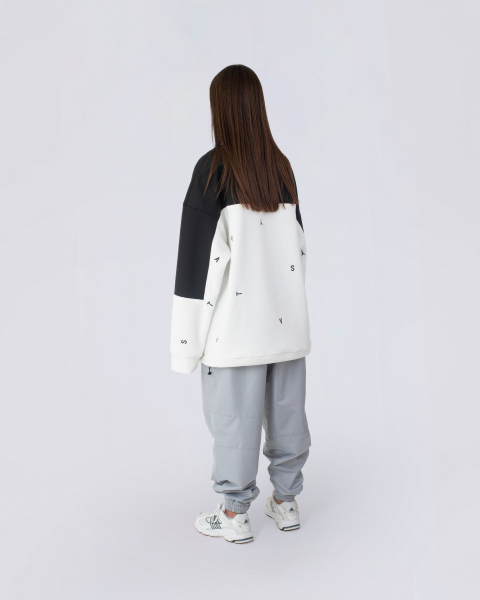 Tagline Sweatshirt [Collection Line]