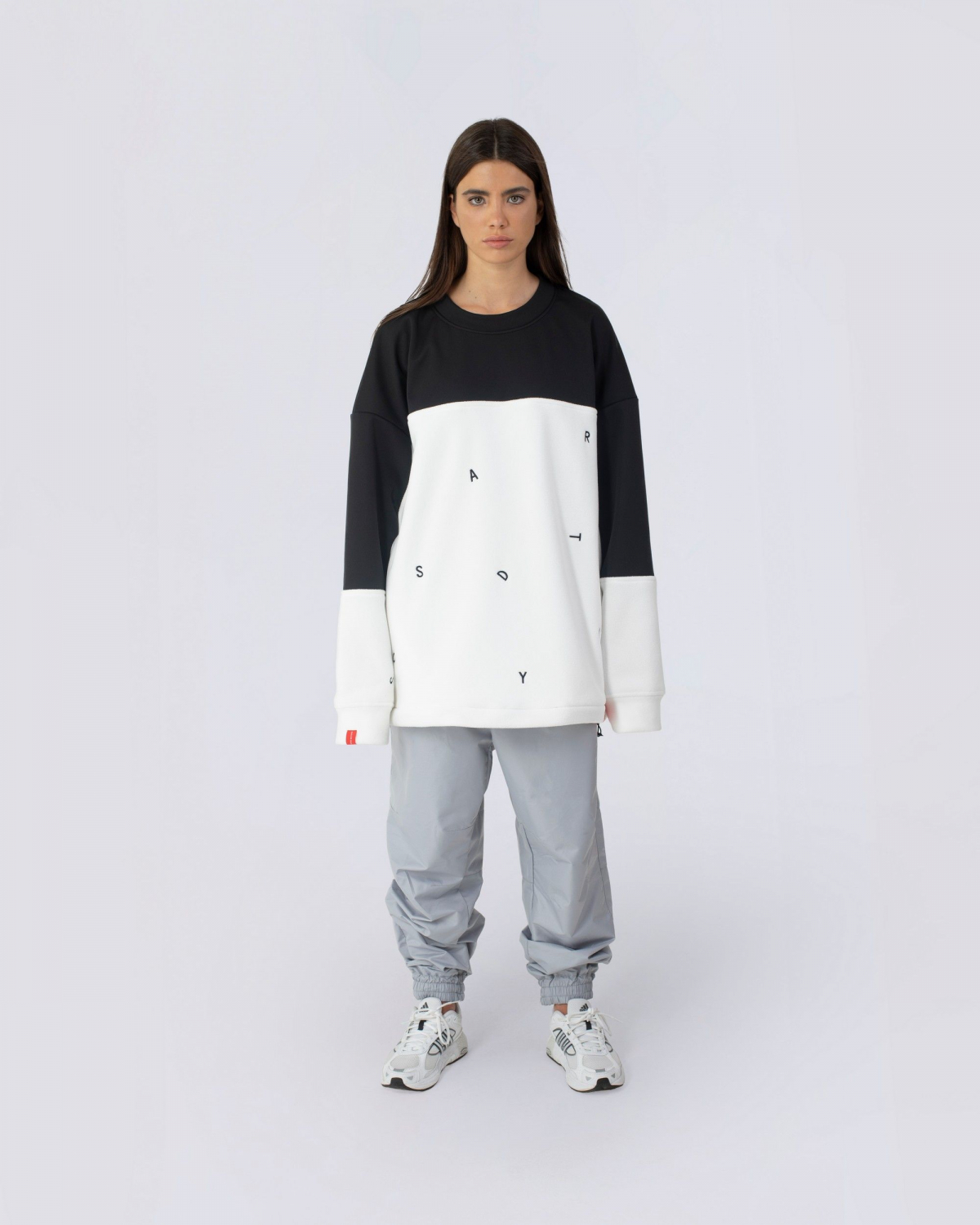 Tagline Sweatshirt [Collection Line]