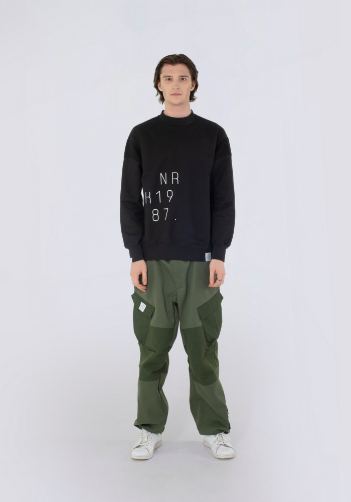 Space Sweatshirt [Base Line 1]